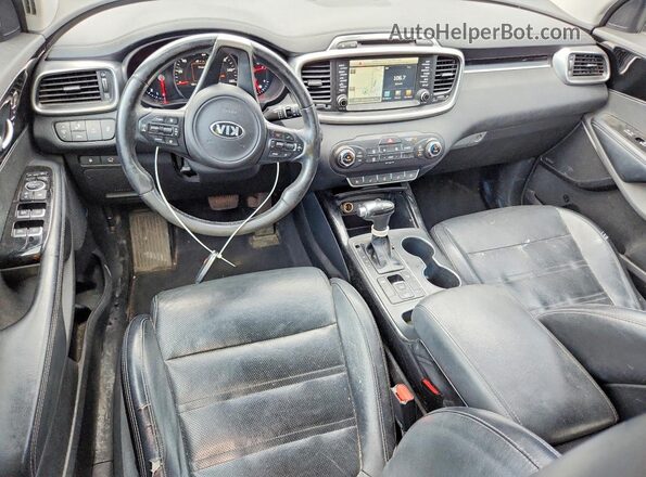 5XYPK4A57HG318326 2017 KIA SORENTO Burgundy Vista del salpicadero