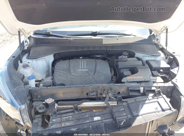 5XYPKDA52JG413348 2018 KIA SORENTO White Вид ззаду