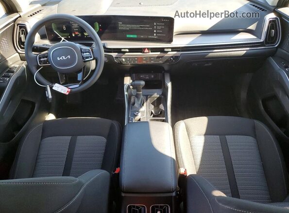 5XYRG4JC1SG393118 2025 KIA SORENTO Black Vista del salpicadero
