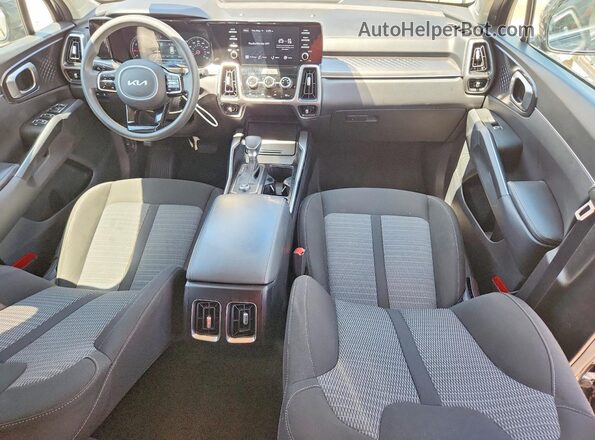 5XYRG4LC0NG110581 2022 KIA SORENTO Blue Առջևի վահանակի տեսք