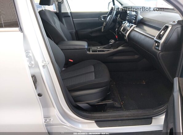 5XYRG4LC0NG110791 2022 KIA SORENTO Silver Սալոնի դիմացի տեսք