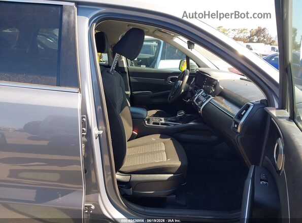 5XYRG4LC2PG165715 2023 KIA SORENTO Gray Вид салону спереду