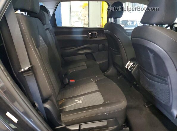 5XYRG4LC4NG100961 2022 KIA SORENTO Gray Rear interior view
