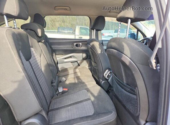 5XYRG4LCXNG082594 2022 KIA SORENTO White Rear interior view