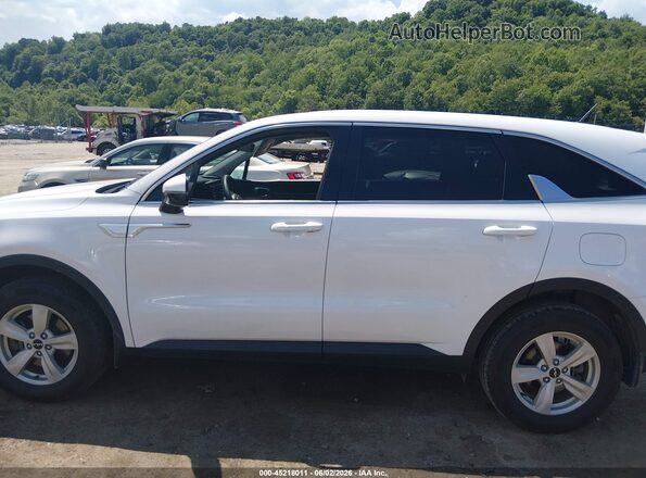 5XYRGDLC2NG121243 2022 KIA SORENTO White 