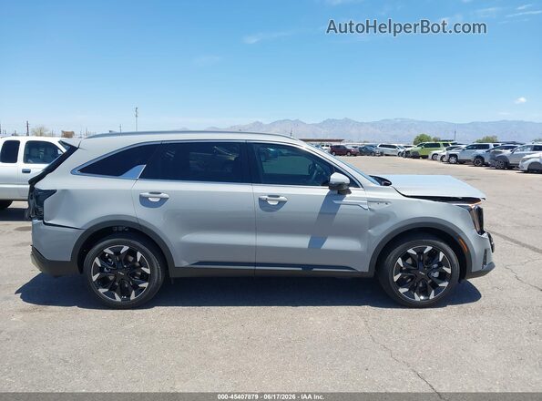 5XYRH4JFXTG468312 2026 KIA SORENTO Gray Vista interior trasera