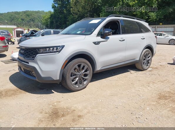 5XYRHDLF7NG096184 2022 KIA SORENTO Gray Vista tres cuartos delantera izquierda
