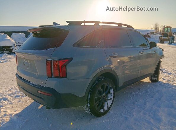 5XYRHDLF7PG180587 2023 KIA SORENTO Серый Задняя правая четверть