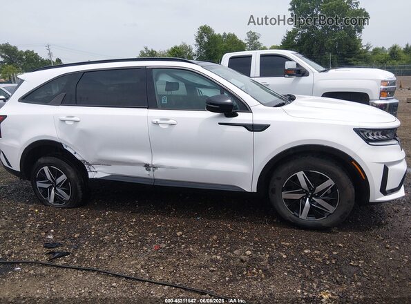 5XYRHDLF8MG024473 2021 KIA SORENTO White Rear interior view