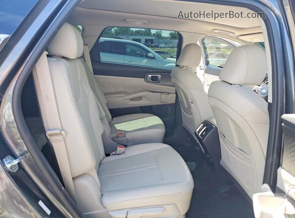 5XYRK4LF0MG035646 2021 KIA SORENTO Charcoal 