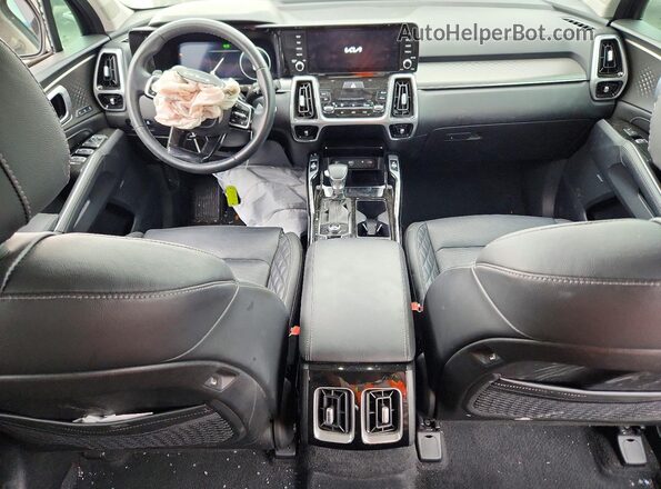 5XYRK4LF2NG130131 2022 KIA SORENTO Серый Вид панели приборов