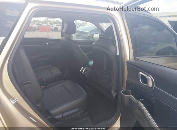 5XYRK4LF7MG067672 2021 KIA SORENTO Tan VIN կոդի պիտակի տեսք