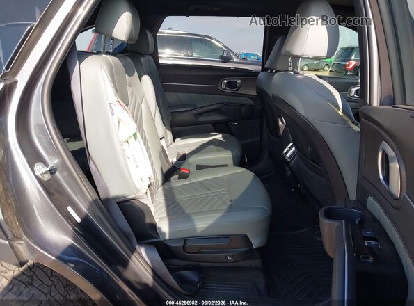 5XYRKDJF8RG261945 2024 KIA SORENTO Серый Вид наклейки с VIN-кодом