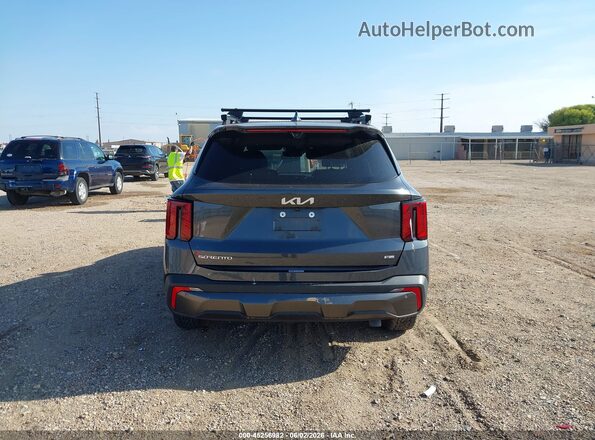 5XYRKDJF8RG261945 2024 KIA SORENTO Серый 