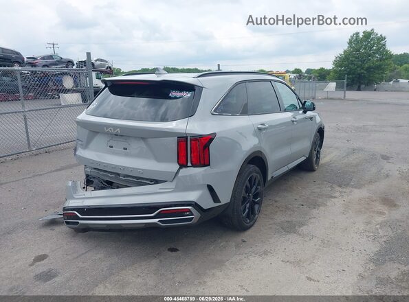5XYRKDLF0NG152127 2022 KIA SORENTO Gray Trasero derecho