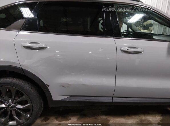 5XYRKDLF0PG191027 2023 KIA SORENTO Gray 