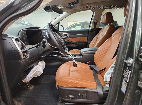 5XYRKDLF8MG058088 2021 KIA SORENTO Green Вид салону спереду