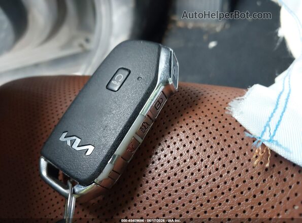5XYRKDLF8NG104181 2022 KIA SORENTO Gray Vista del salpicadero
