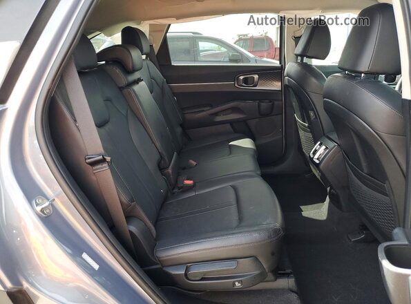 5XYRL4JC2RG282261 2024 KIA SORENTO Gray Rear interior view