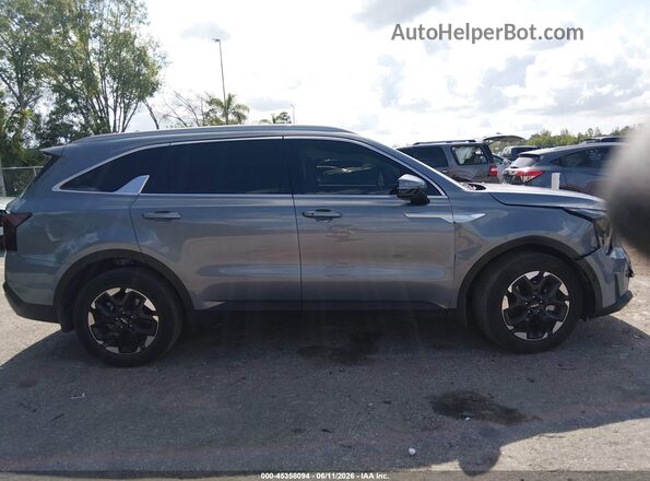 5XYRL4JC8SG378353 2025 KIA SORENTO Silver Rear interior view
