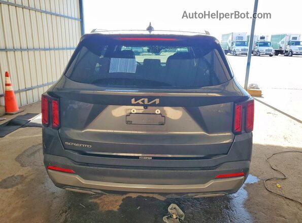 5XYRL4JCXRG289880 2024 KIA SORENTO Gray 