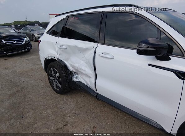 5XYRL4LC8MG056182 2021 KIA SORENTO White Front view