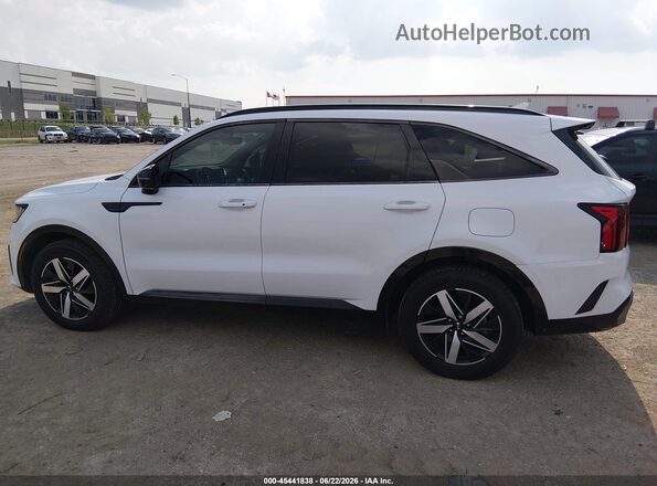 5XYRL4LC8MG056182 2021 KIA SORENTO White 360 interior view