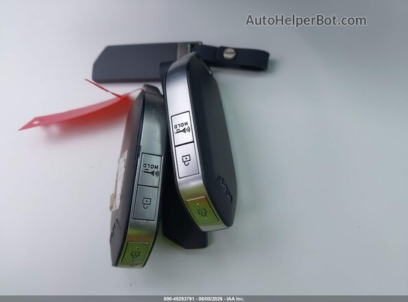 5XYRLDJC1RG256184 2024 KIA SORENTO Синий Вид панели приборов