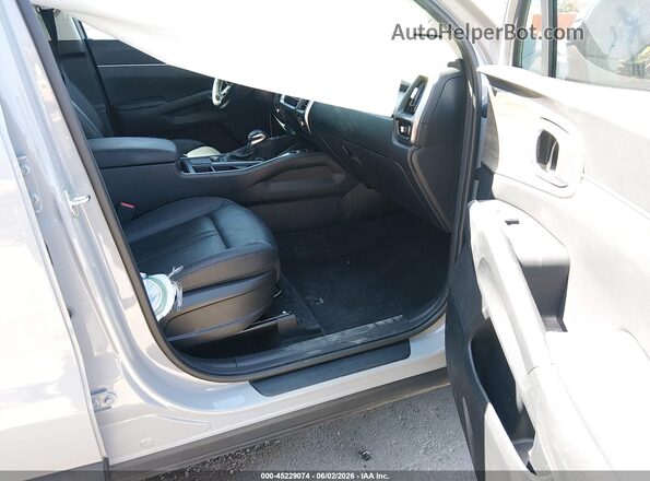 5XYRLDLC1NG158330 2022 KIA SORENTO Gray Widok wnętrza z przodu