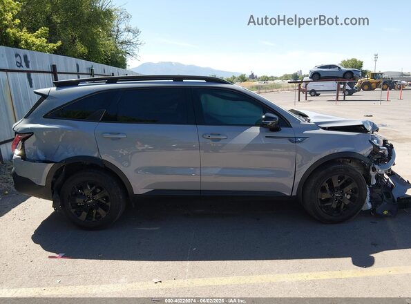 5XYRLDLC1NG158330 2022 KIA SORENTO Gray Widok wnętrza z tyłu