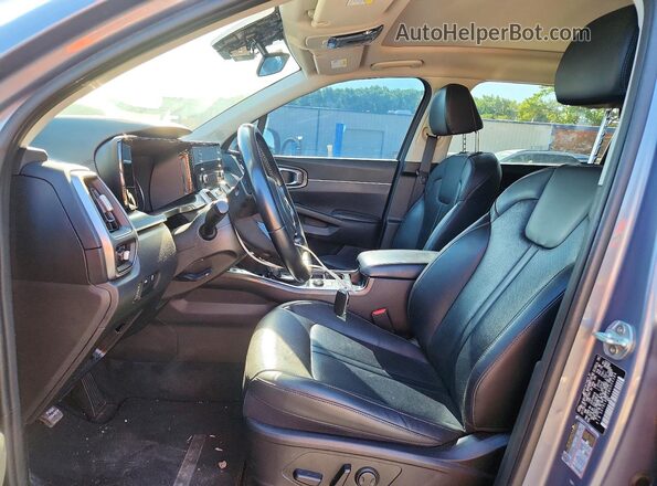5XYRLDLC2MG004384 2021 KIA SORENTO Gray Front interior view
