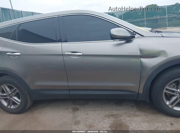 5XYZT3LB4HG381094 2017 HYUNDAI SANTA FE SPORT Gray Vista interior trasera