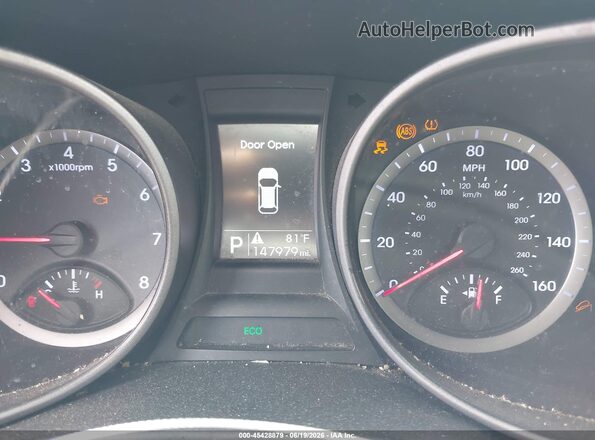 5XYZTDLB7GG369414 2016 HYUNDAI SANTA FE SPORT Silver 