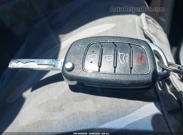 5XYZTDLB7HG429919 2017 HYUNDAI SANTA FE SPORT Blue Առջևի վահանակի տեսք