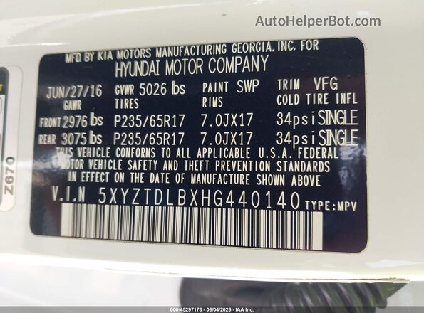 5XYZTDLBXHG440140 2017 HYUNDAI SANTA FE SPORT White ძრავის განყოფილების ხედი