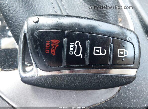 5XYZU3LB0GG376485 2016 HYUNDAI SANTA FE SPORT Белый Вид панели приборов