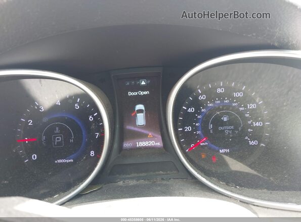 5XYZU3LB2GG306289 2016 HYUNDAI SANTA FE SPORT Black Widok tylnych siedzeń