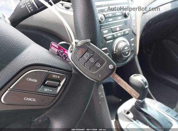 5XYZU3LB2HG400934 2017 HYUNDAI SANTA FE SPORT Черный Вид панели приборов