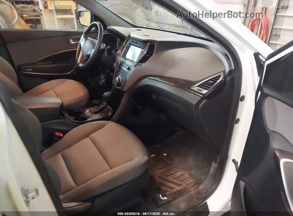 5XYZU3LB2JG524904 2018 HYUNDAI SANTA FE SPORT Белый Вид салона спереди