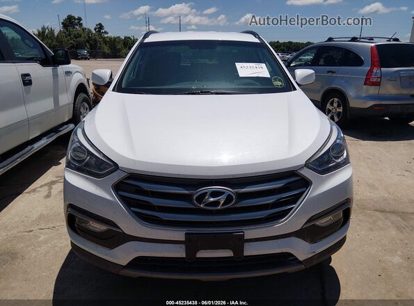 5XYZU3LB5HG422765 2017 HYUNDAI SANTA FE SPORT White ხელსაწყოთა პანელის ხედი