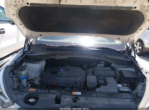 5XYZU3LB5HG422765 2017 HYUNDAI SANTA FE SPORT White უკანა ხედი
