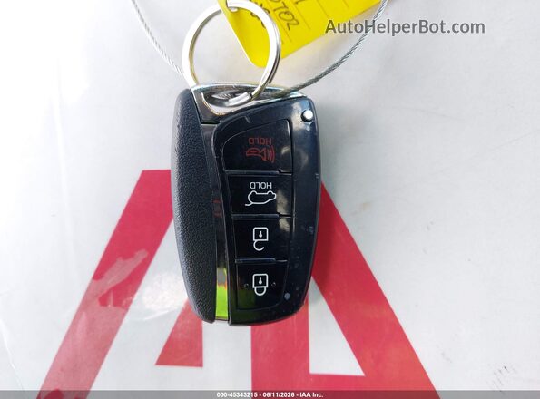 5XYZU3LB5JG550171 2018 HYUNDAI SANTA FE SPORT White Widok deski rozdzielczej