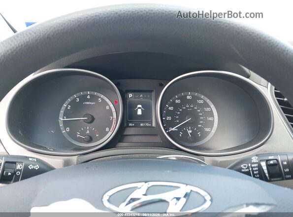 5XYZU3LB5JG550171 2018 HYUNDAI SANTA FE SPORT White Widok tylnych siedzeń