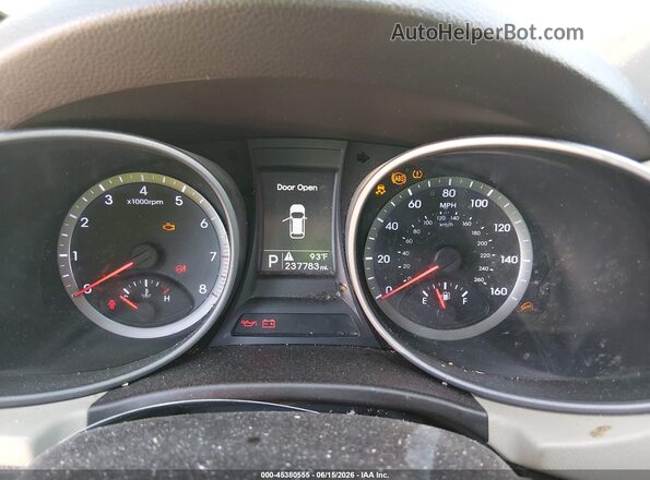 5XYZU3LB7GG320284 2016 HYUNDAI SANTA FE SPORT White Հետևի նստատեղերի տեսք