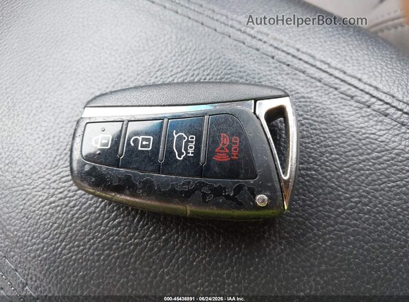 5XYZU3LB8HG384335 2017 HYUNDAI SANTA FE SPORT Черный Вид панели приборов