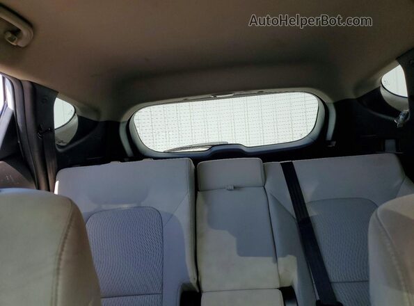 5XYZU3LB8HG396016 2017 HYUNDAI SANTA White უკანა სავარძლების ხედი