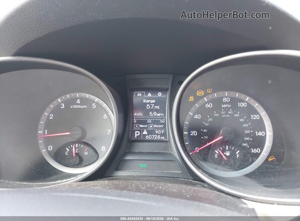 5XYZU3LB9GG358342 2016 HYUNDAI SANTA FE SPORT White 