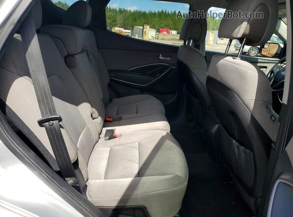 5XYZU3LBXHG445345 2017 HYUNDAI SANTA Серебряный Вид задней части салона