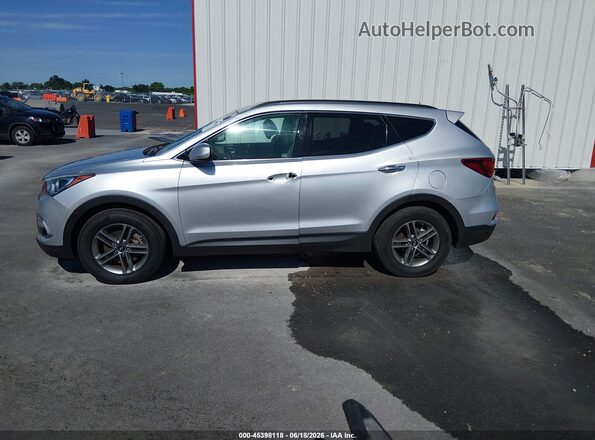 5XYZUDLB0HG490817 2017 HYUNDAI SANTA FE SPORT Silver Widok wnętrza z tyłu