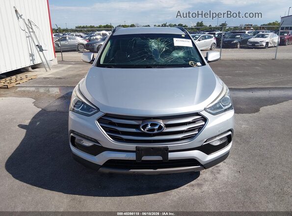 5XYZUDLB0HG490817 2017 HYUNDAI SANTA FE SPORT Silver Widok deski rozdzielczej
